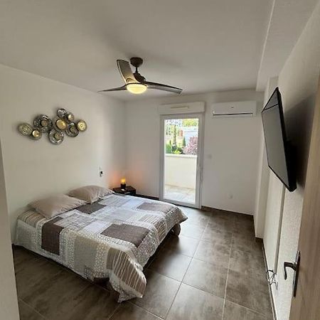 Jolie Appartement En Residence Bastia  Eksteriør bilde
