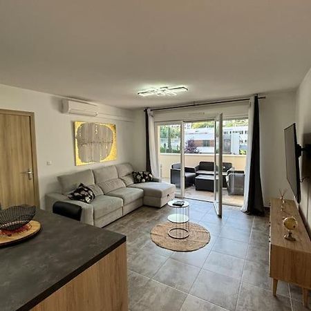 Jolie Appartement En Residence Bastia  Eksteriør bilde