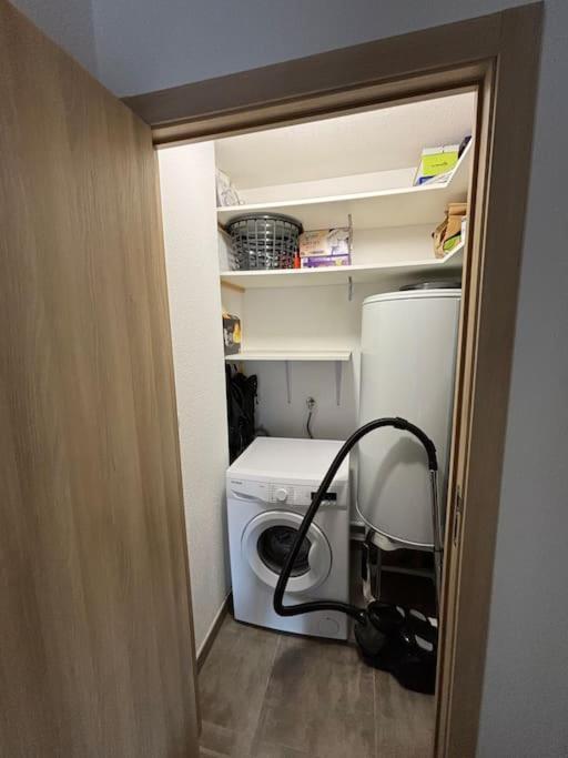 Jolie Appartement En Residence Bastia  Eksteriør bilde